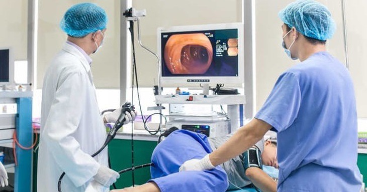 Vì sao ung thư đại trực tràng đứng top đầu nhưng lại có khả năng phòng ngừa cao? - Ảnh 2.