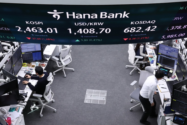Ngành tài chính Hàn Quốc có thể chỉ làm việc 4 ngày rưỡi trong tuần - Ảnh 1.