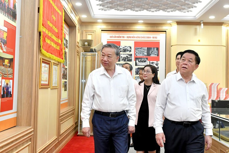 Tổng Bí thư Tô Lâm: Xuất hiện làn sóng yêu nước, yêu dân tộc mạnh mẽ trong thế hệ trẻ - Ảnh 3.