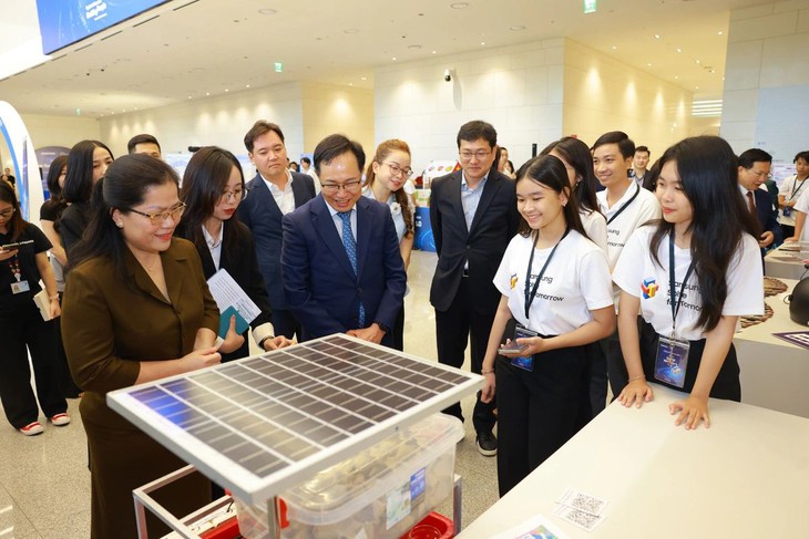 Samsung - Ảnh 2.