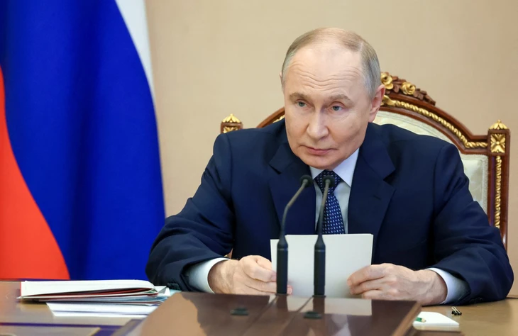 Tổng thống Nga Putin yêu cầu không triển khai hệ thống vũ khí mới ‘giữa đồng trống’ - Ảnh 1. Tổng thống Nga - Ảnh 1.