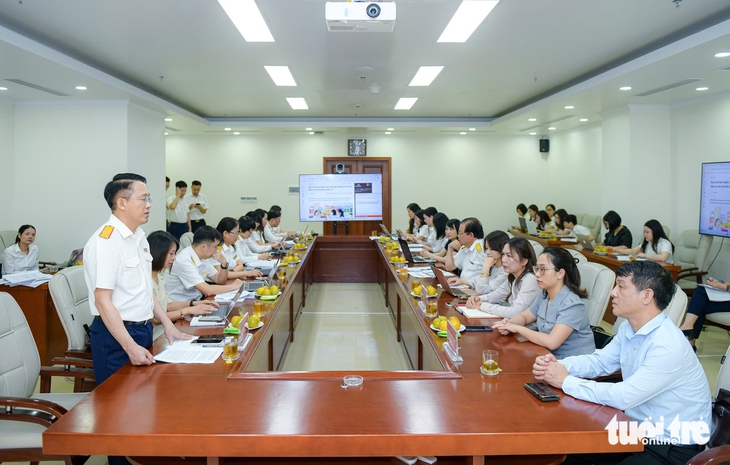 Đang giao lưu trực tuyến: Giải đáp, gỡ vướng về hóa đơn điện tử cho hộ kinh doanh - Ảnh 1. Cách đăng ký xuất hóa đơn điện tử? Hàng tồn kho xuất hóa đơn thế nào? - Ảnh 1.