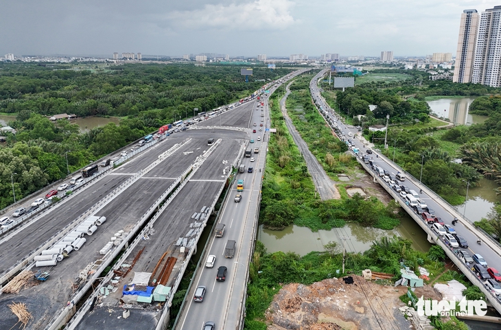 cao tốc TP.HCM - Long Thành - Dầu Giây - Ảnh 1.