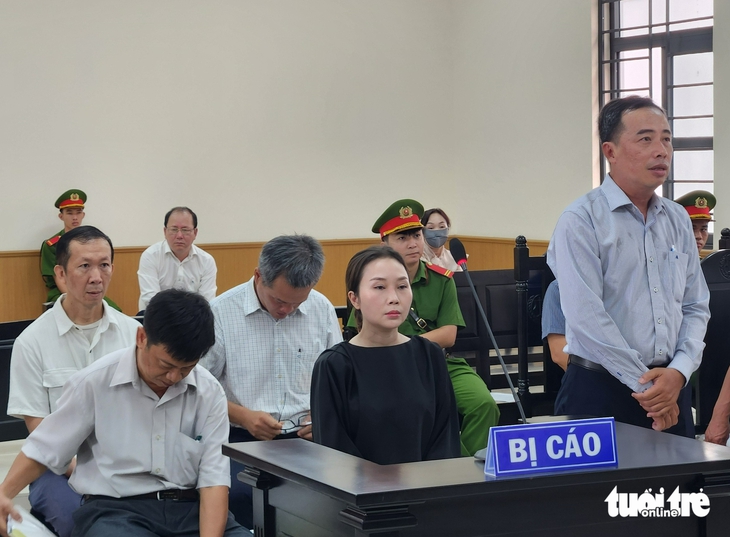 Nhóm cán bộ ngân hàng sụp bẫy chứng từ khống, thiệt hại hơn 601 tỉ đồng - Ảnh 2.