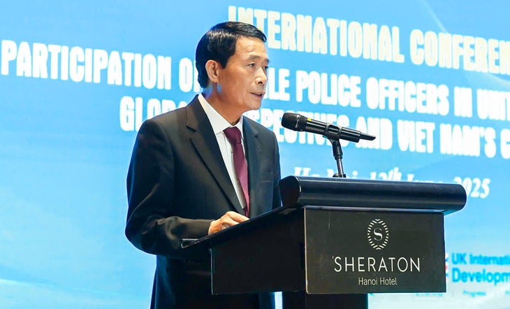 Khuyến khích nữ sĩ quan Việt Nam làm lãnh đạo tại phái bộ gìn giữ hòa bình Liên Hợp Quốc - Ảnh 1. sĩ quan - Ảnh 1.
