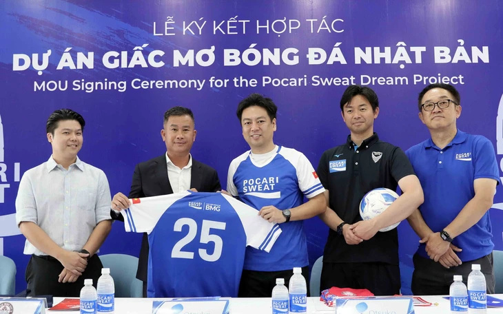 Xu hướng nhập tịch cầu thủ ở Đông Nam Á - Ảnh 2.