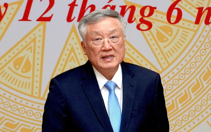 Thủ tướng: Triển khai chính quyền hai cấp không để ngắt quãng, lập đường dây nóng hỗ trợ - Ảnh 3.