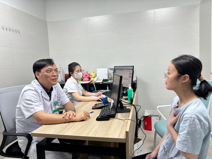 Cứu sống nữ sinh bị ô tô cán qua ngực, vỡ khí quản hiếm gặp - Ảnh 1. vỡ khí quản - Ảnh 1.