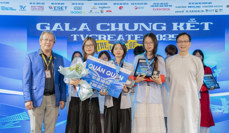 sinh viên - Ảnh 1.