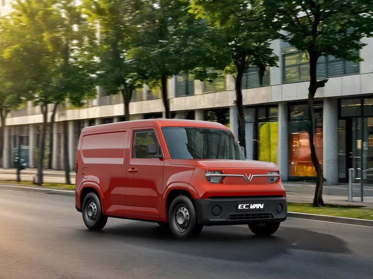 Đặt mua VinFast EC Van, chủ xưởng độ chia sẻ: '1 mũi tên trúng 2 đích, vừa nghiên cứu nâng cấp tính năng, vừa giao hàng phục vụ công việc'- Ảnh 2. VinFast EC Van - Ảnh 2.