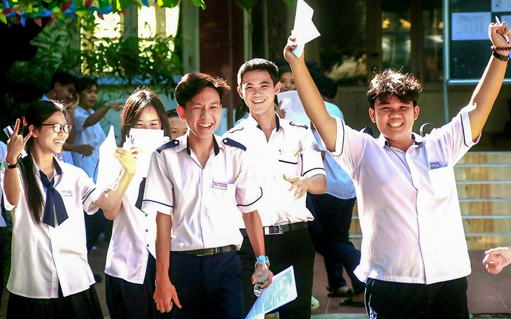 Ôn miễn phí cho học sinh thi tốt nghiệp THPT - Ảnh 3.
