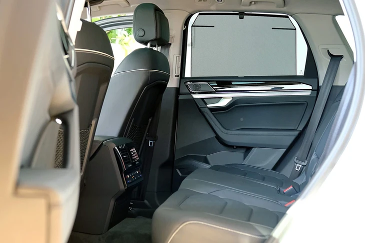 Volkswagen Touareg - Ảnh 9.
