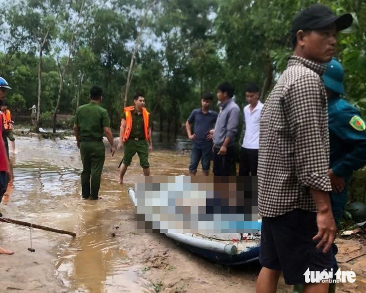 Lũ dị thường gây thiệt hại nặng, 4 người tử vong, 4 người đang mất tích - Ảnh 3.