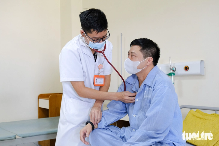 Bảo hiểm xã hội yêu cầu chấm dứt tình trạng 'phòng mát phải trả thêm tiền' - Ảnh 1. bảo hiểm xã hội - Ảnh 1.