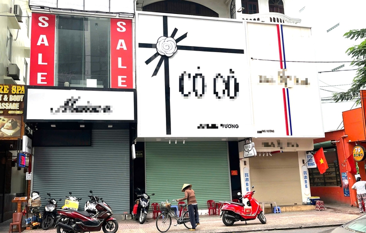 Hàng loạt cửa hàng đồ hiệu ở Nha Trang tiếp tục 'ngủ đông' trong cao điểm kiểm tra hàng giả - Ảnh 4. hàng giả - Ảnh 4.