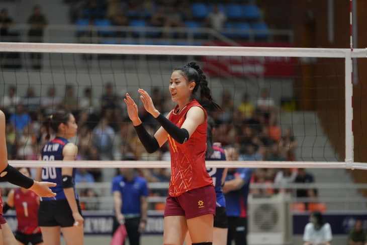 Những nữ VĐV bóng chuyền xinh đẹp, tỏa sáng tại AVC Nations Cup 2025 - Ảnh 8.