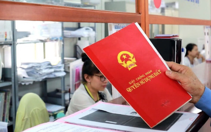 Làm sổ đỏ trước ngày 1-7 nhưng chưa được giải quyết sẽ xử lý thế nào? - Ảnh 3.