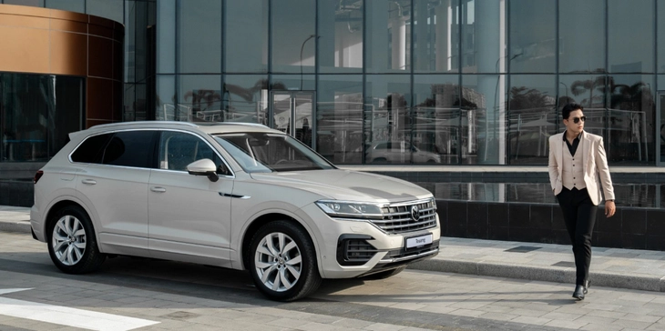 Tin tức giá xe: Volkswagen Touareg giảm giá kỷ lục hơn 330 triệu - Ảnh 2.