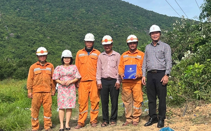 Thời tiết hôm nay 15-6: Bắc Bộ, Trung Bộ nắng nóng, Nam Bộ chiều mưa dông - Ảnh 2.