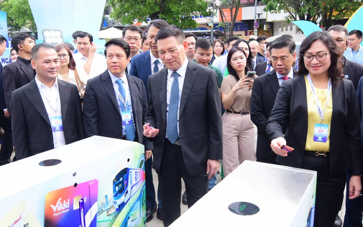 59% người dùng ưu tiên thanh toán không tiền mặt, bùng nổ một phương thức thanh toán mới - Ảnh 8.