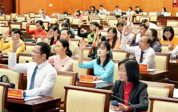 Dự kiến 16-6 có nghị quyết sửa Hiến pháp 2013 - Ảnh 1. hiến pháp - Ảnh 1.