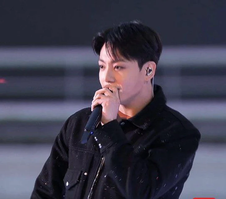 Jungkook - Ảnh 2.
