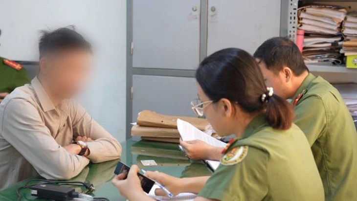 Tin 'việc nhẹ lương cao' ở Thái Lan, rồi bị đưa qua các hang ổ lừa đảo ở Myanmar - Ảnh 3.
