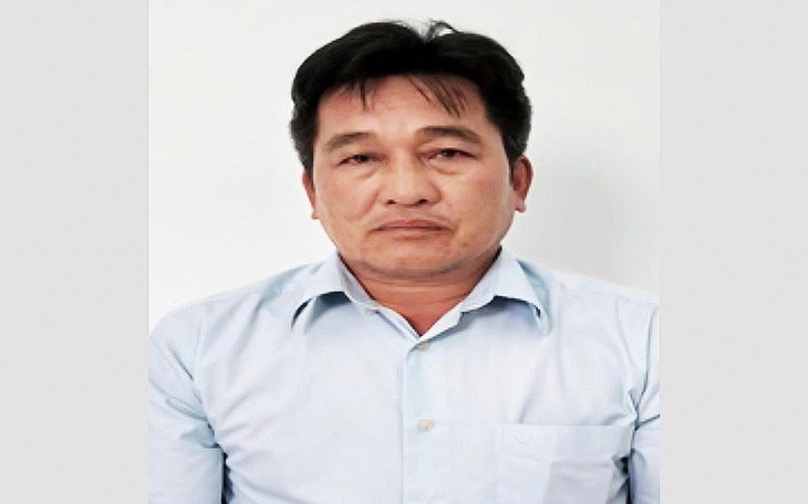 Nữ cán bộ phường 'giăng bẫy' lừa cấp sổ đỏ, chiếm đoạt hơn 10 tỉ của 6 người - Ảnh 2.