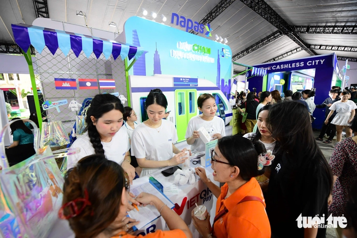 NAPAS tặng quà không giới hạn, tối ưu hóa trải nghiệm thanh toán trong nước lẫn xuyên biên giới - Ảnh 2.