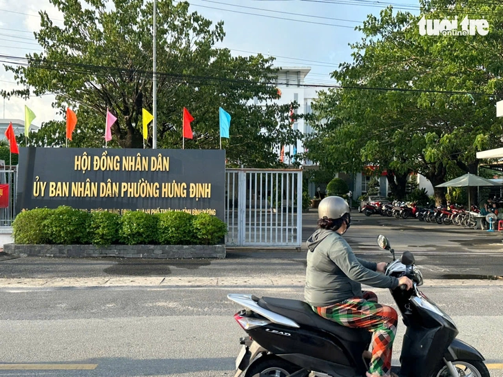 Bảng hiệu tại Bình Dương “phường Thuận An thuộc TP.HCM” là ảnh giả - Ảnh 2. Bình Dương - Ảnh 2.