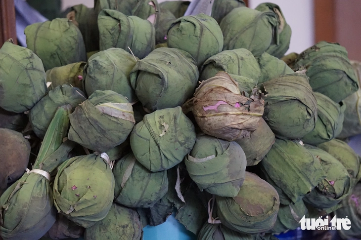 Công phu nghề làm trà sen Hồ Tây, bao điều cấm kỵ - Ảnh 11. Trà sen - Ảnh 11.