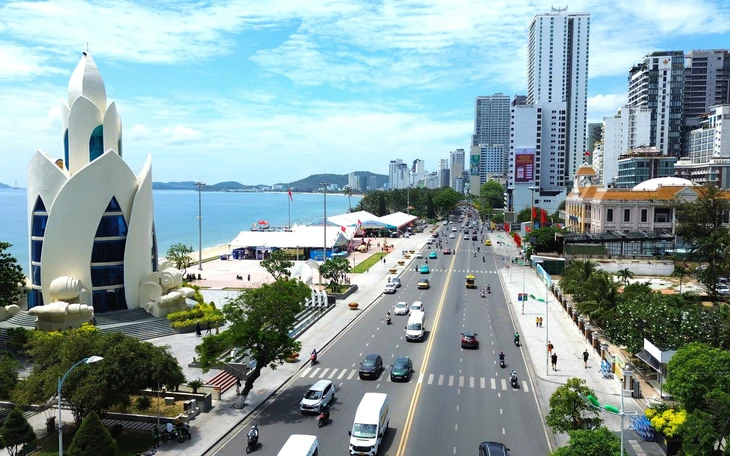 Xã, phường mới của Khánh Hòa 'chạy thử' trơn tru - Ảnh 2.
