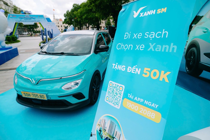 Đến ngày hội Ting ting day: Đi taxi điện Xanh SM không cần ví, chỉ cần chạm - Ảnh 1.