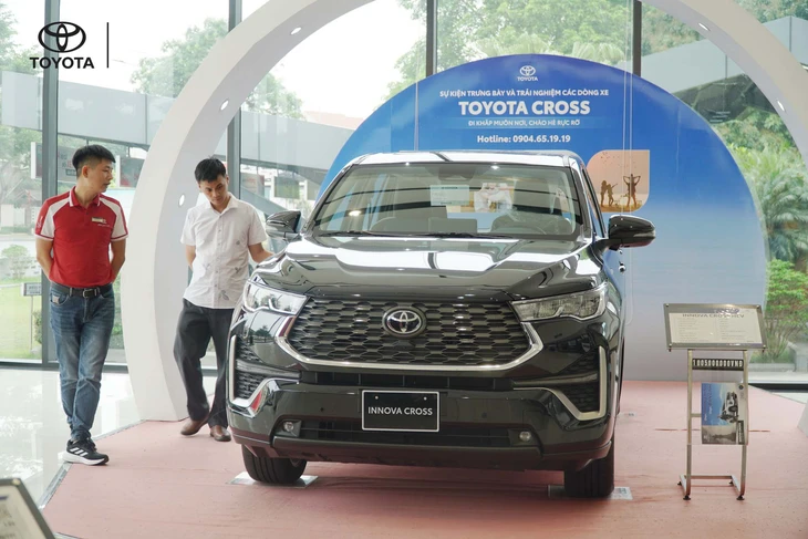 Innova Cross - Ảnh 1.