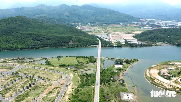 khu thương mại tự do - Ảnh 2.