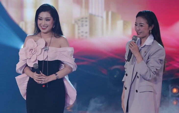 Tập 3 Em xinh say hi chưa đầy 24h lọt top 1 YouTube Trending - Ảnh 3. Tập 3 Em xinh say hi chưa đầy 24 giờ đã vào top 1 YouTube trending - Ảnh 3.