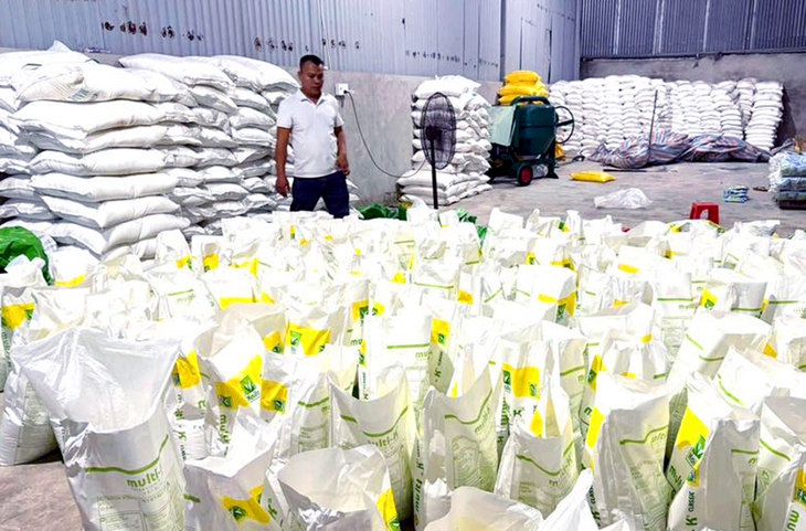 Đừng để phân bón giả, thuốc dỏm làm nông dân hết muốn ra đồng - Ảnh 1.