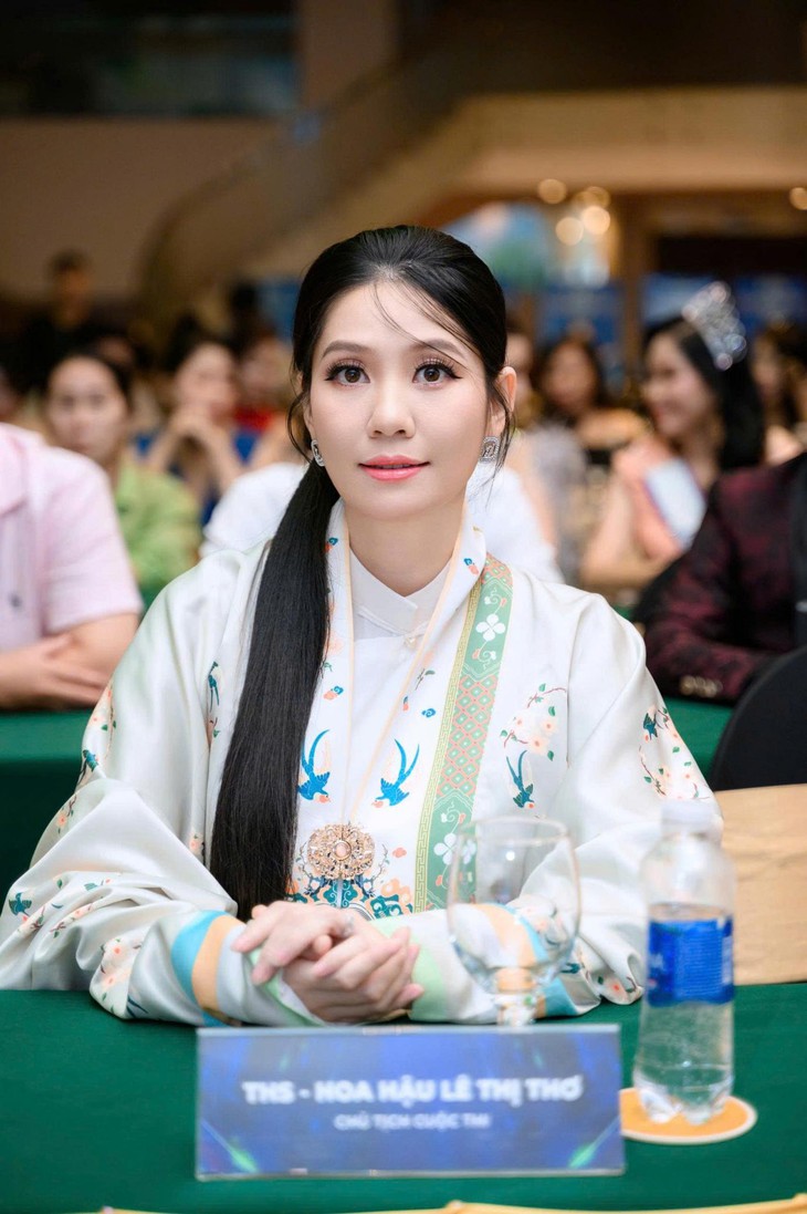 Hoa hậu quốc dân Việt Nam xử lý mạnh tay với hoa hậu quảng cáo sai sự thật - Ảnh 3. Hoa hậu quốc dân - Ảnh 3.
