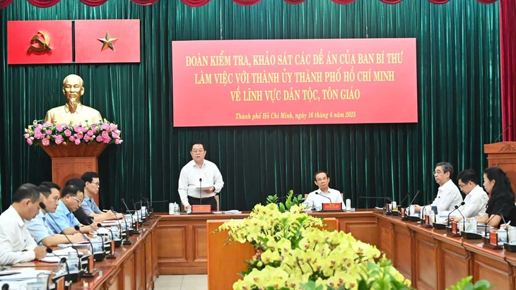 Ông Nguyễn Trọng Nghĩa: Kiện toàn bộ máy và đội ngũ làm công tác dân tộc tôn giáo khi sắp xếp bộ máy - Ảnh 1. nguyễn trọng nghĩa - Ảnh 2.