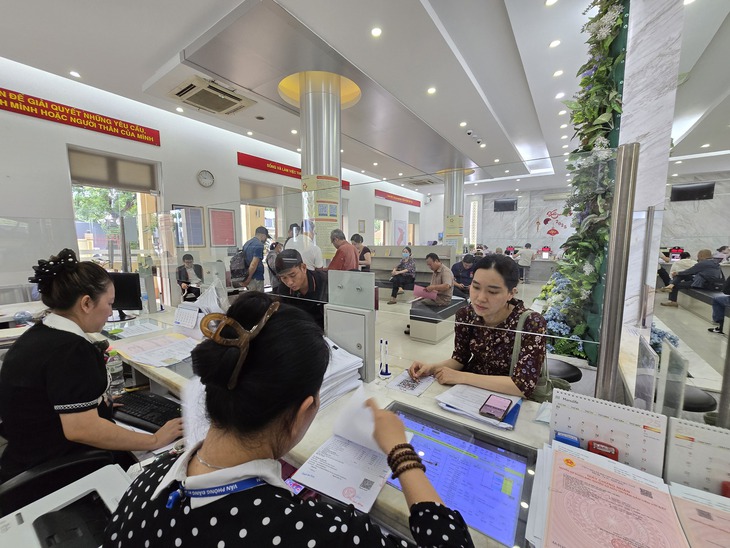 trụ sở - Ảnh 1.