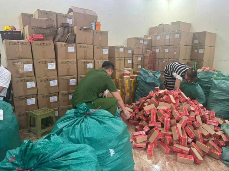Bắt chủ kênh TikTok 'Gia đình Hải Sen' ở Ninh Bình - Ảnh 2. Gia đình Hải Sen - Ảnh 2.