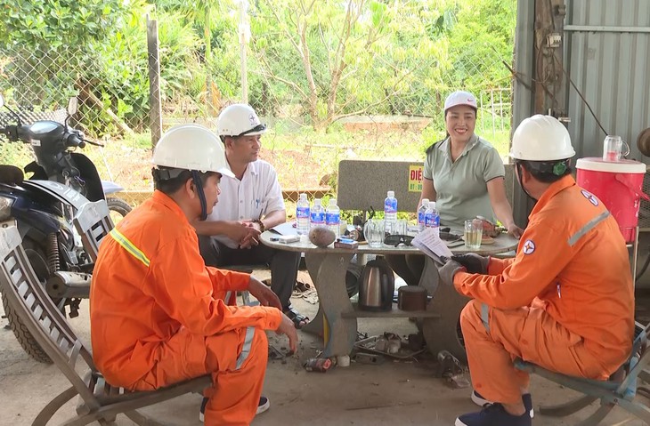PC Đắk Nông nỗ lực đảm bảo an toàn điện mùa mưa bão - Ảnh 3. Đắk Nông - Ảnh 2.