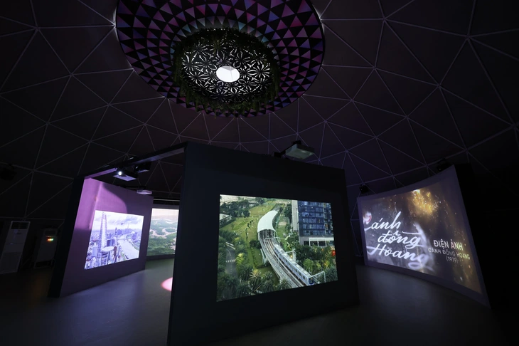Ngắm các tác phẩm tiêu biểu của TP.HCM qua công nghệ video art đa giác quan - Ảnh 1. video art - Ảnh 1.