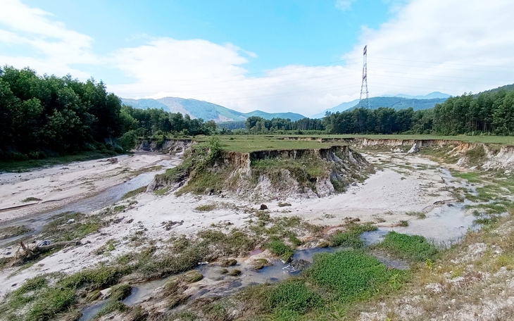 Chở xà bần, bị phạt lỗi 'khai thác khoảng sản trái phép', phải làm sao? - Ảnh 3.