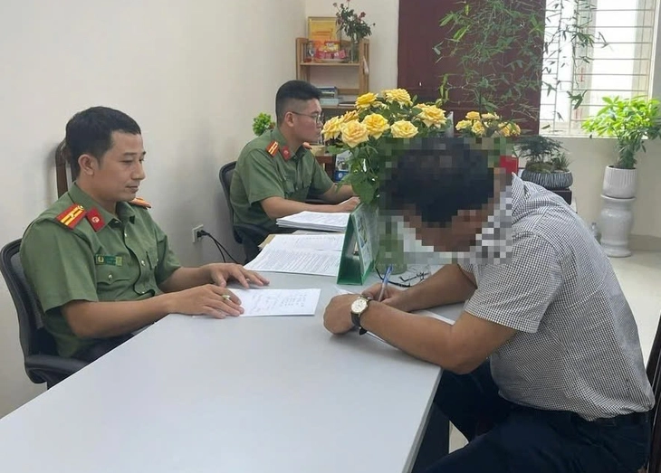 vườn hoa diên hồng - Ảnh 1.