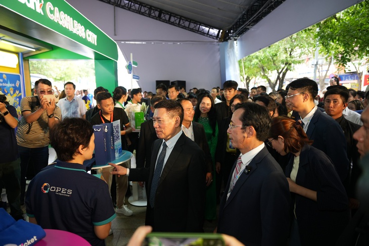 VPBank khẳng định dấu ấn tại Ngày không tiền mặt 2025 - Ảnh 1.