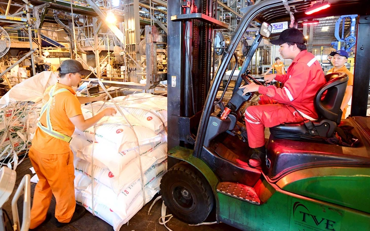 Cắt giảm thủ tục kinh doanh, kích thích làm ăn - Ảnh 8.