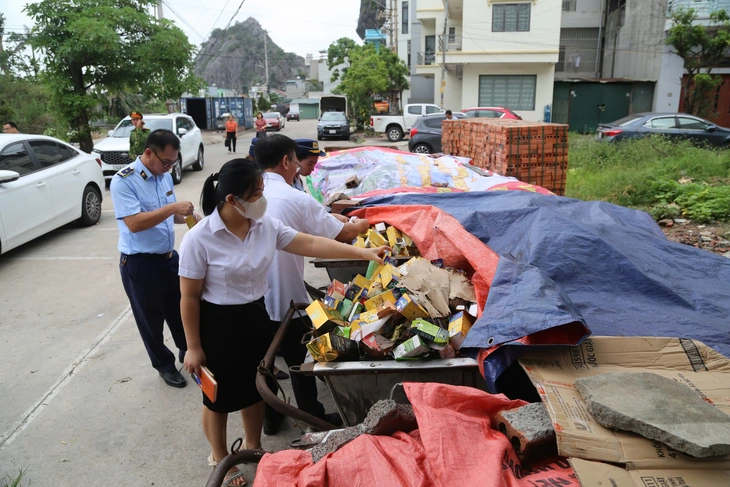 quảng ninh - Ảnh 1.