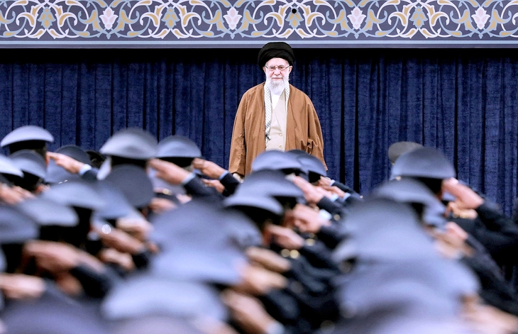 Mỹ có tham chiến tại Iran? - Ảnh 1.