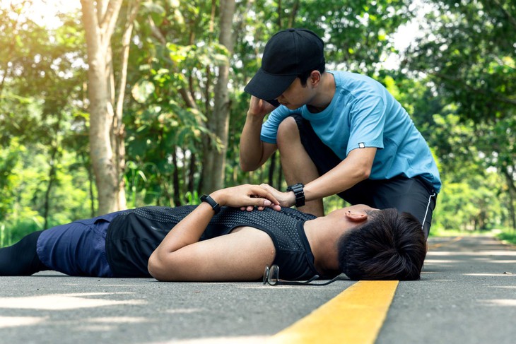 Đột tử do tim ở vận động viên trẻ, phòng tránh ra sao? - Ảnh 1.